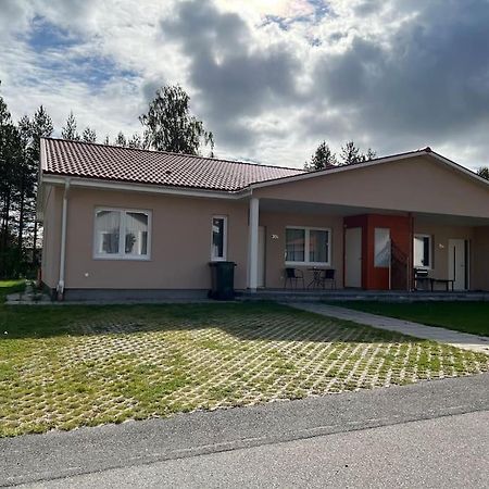 Willa Beautiful Terraced House With Private Parking Sandviken Zewnętrze zdjęcie